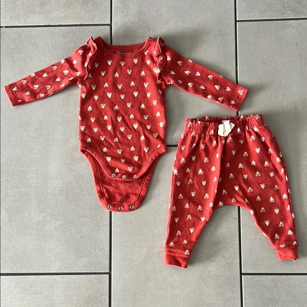 Old Navy 6-12 mo Red and cream heart pattern long sleeved onesie & pants bundle